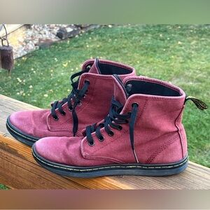 DR Martin’s Shoreditch canvas combat boots in burgundy.